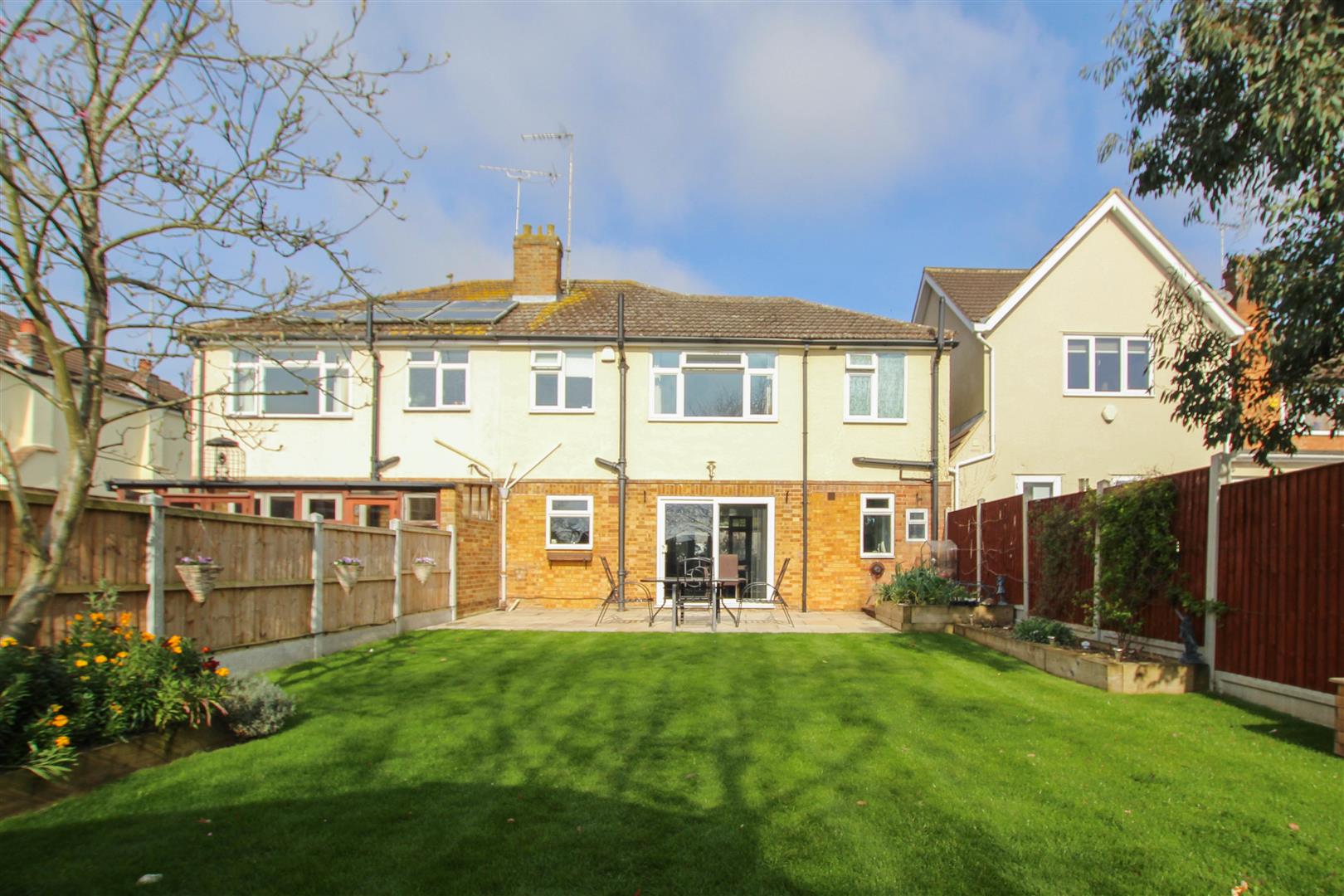 Meadows Close, Ingrave, Brentwood Keith Ashton